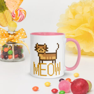 Baltas puodelis su spauda (įv.spalvų). 'Meow' dizainas